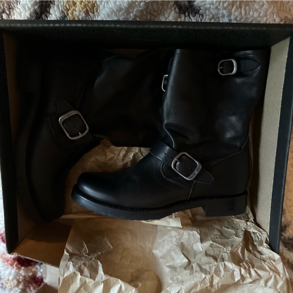 Frye boots - Picture 4 of 9